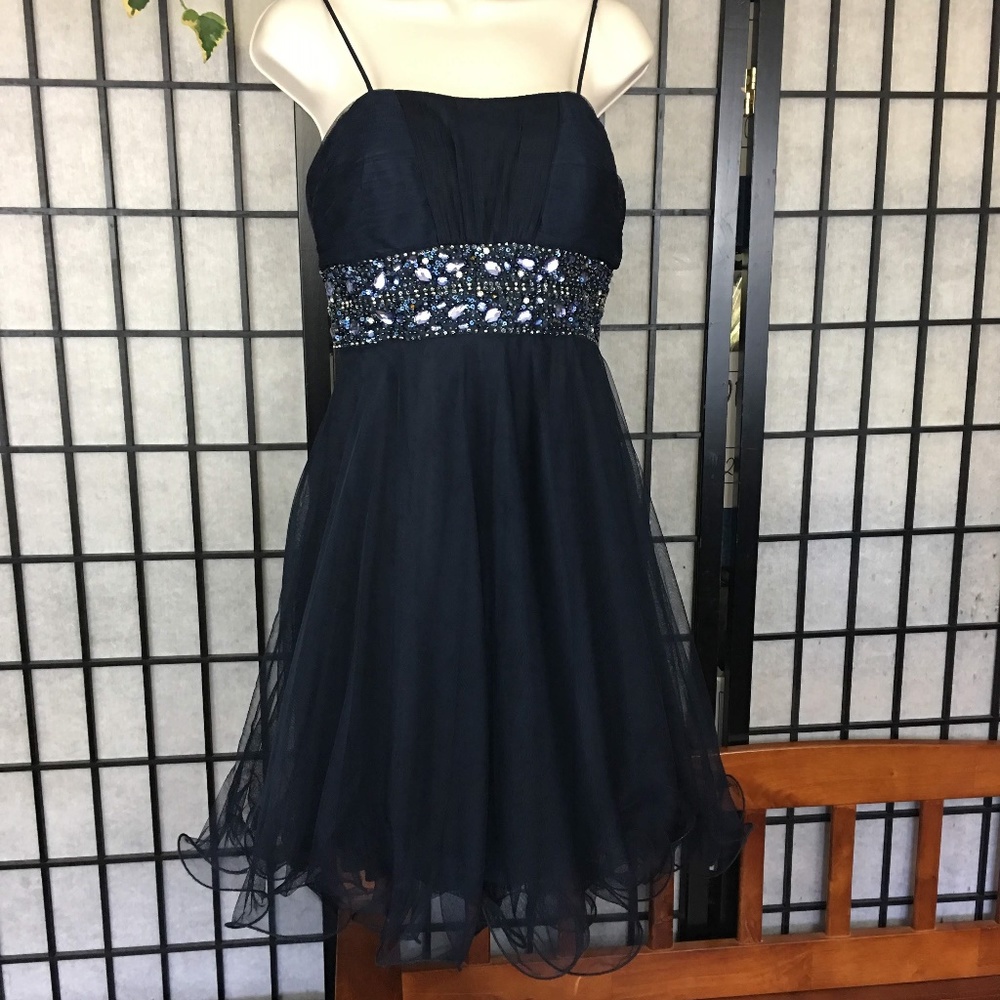 Gorgeous prom cocktail black dress sz 6